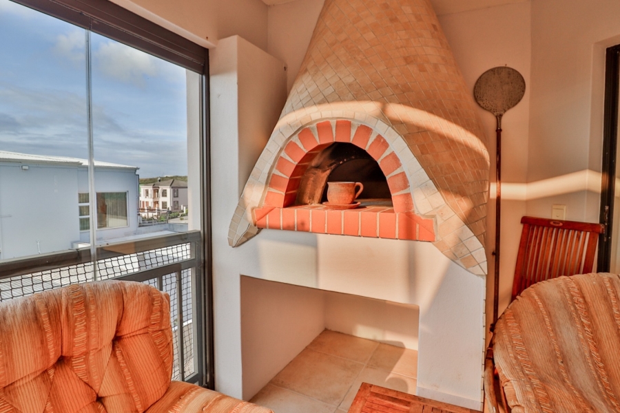 7 Bedroom Property for Sale in Myburgh Park Western Cape